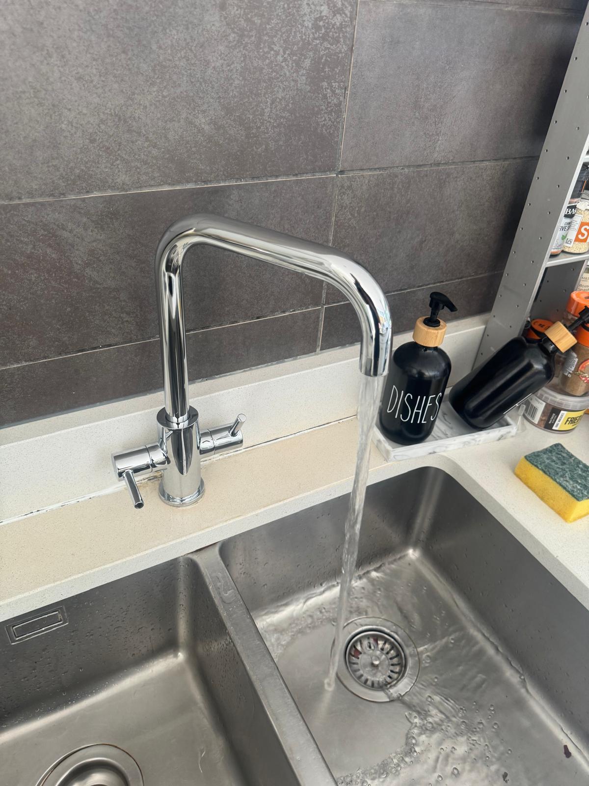 Professional Plumbing and pipework